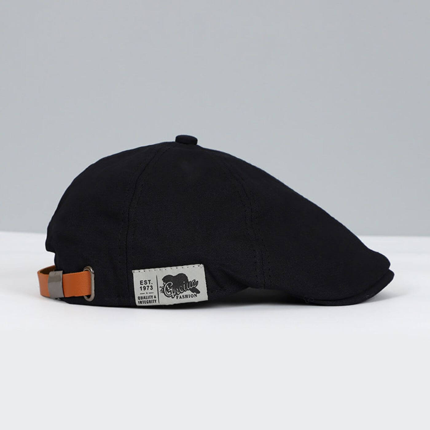 Leo Cap