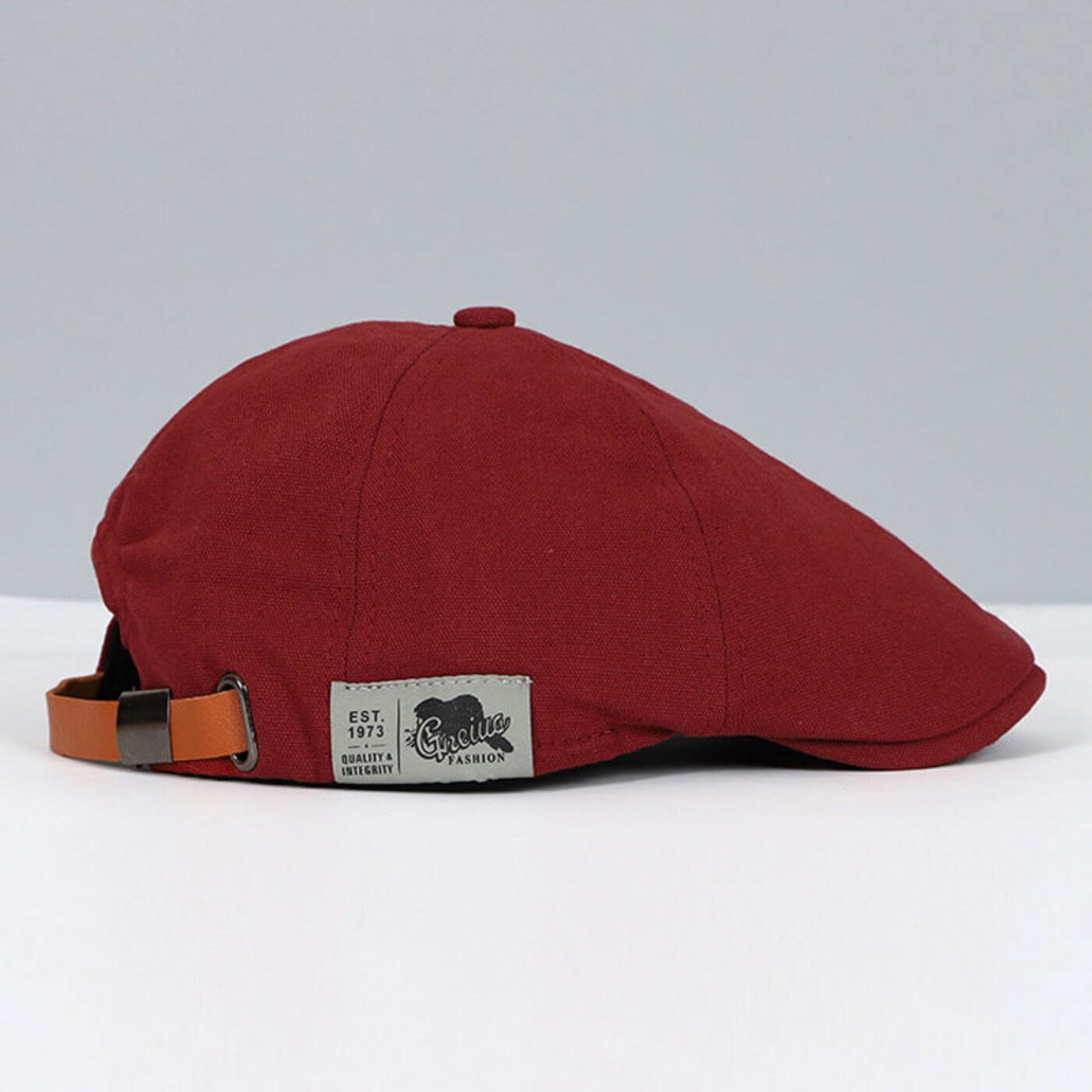 Leo Cap