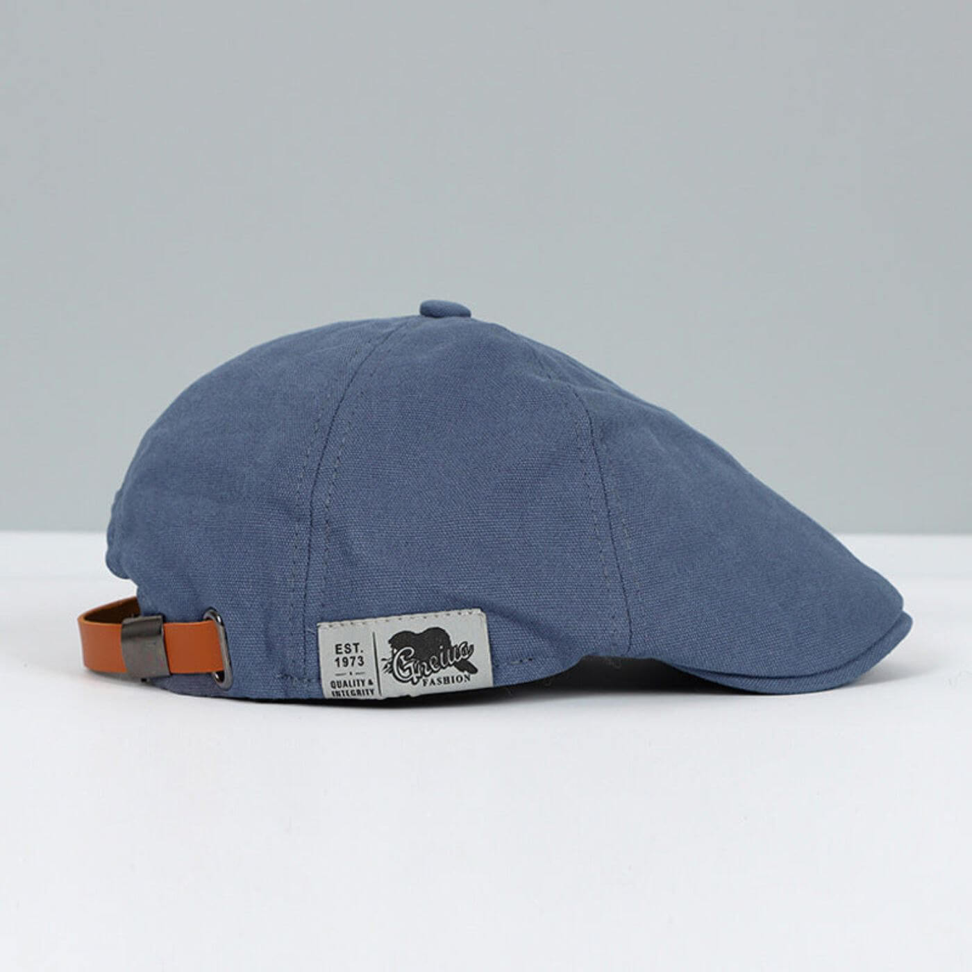 Leo Cap