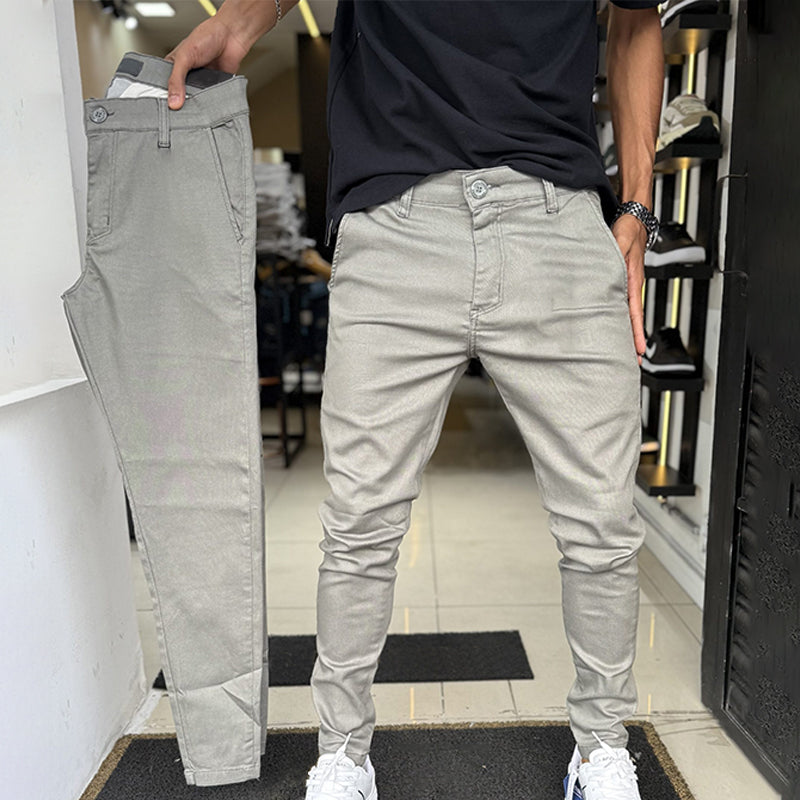 Lio | Slim-Fit Trousers